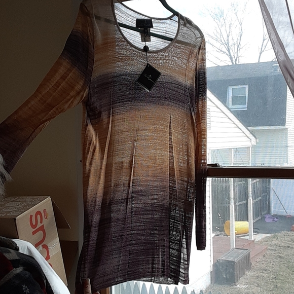 Les Complains tunic shear sweater